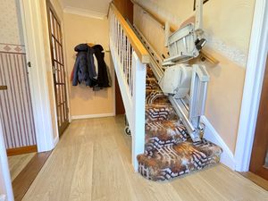 Manor Road- click for photo gallery